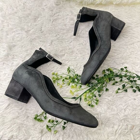 Free People × Jeffrey Campbell Grey Suede Ankle Strap Block Heel‎ Pumps size 9 - Picture 1 of 8